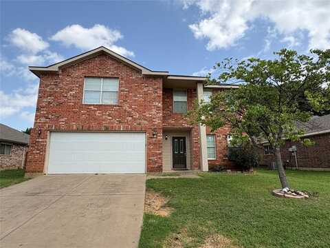 2708 Maegen Circle, Fort Worth, TX 76112