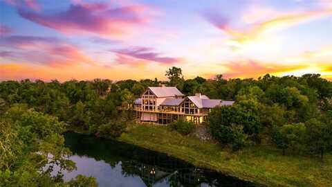 556 Cliff View Loop Loop, Harper, TX 78631