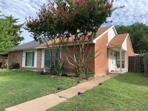4526 Carr Street, The Colony, TX 75056