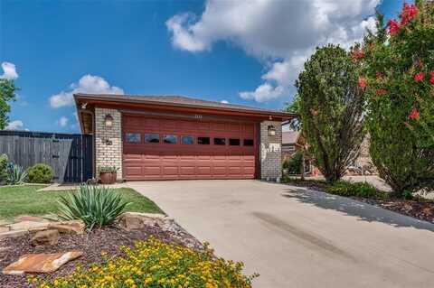 2213 Jamestown Court, Carrollton, TX 75006