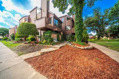 1704 Baird Farm Circle, Arlington, TX 76006
