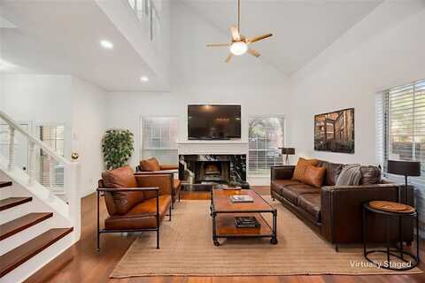 4050 Frankford Road, Dallas, TX 75287