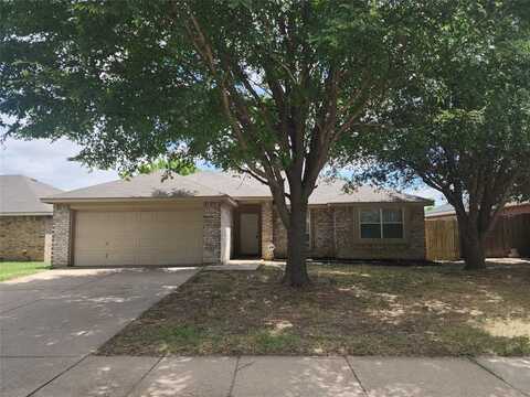 157 Adams Drive, Crowley, TX 76036