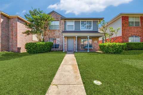107 Hunter Drive, Cedar Hill, TX 75104