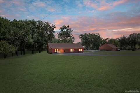805 Lusk Creek Road, Eddy, TX 76524