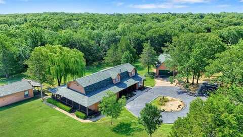 570 Roy Ayres Road, Bells, TX 75414