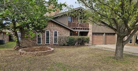 1303 Paisley Drive, Arlington, TX 76015