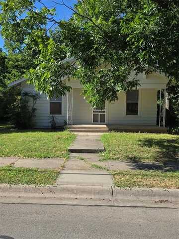 702 Schmitz Avenue, Denton, TX 76209