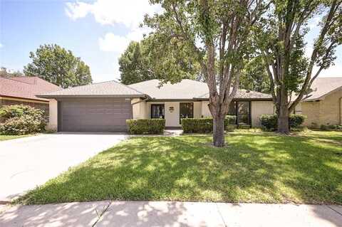 506 Betsy Ross Drive, Arlington, TX 76002