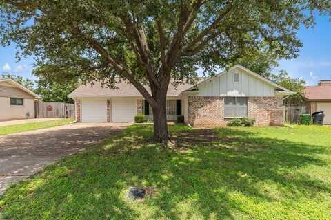 4918 Lakemoor Drive, Waco, TX 76710