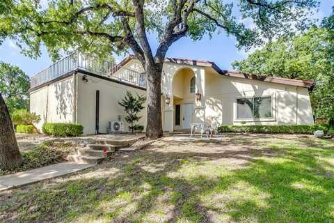 101 Valley View Court, Azle, TX 76020