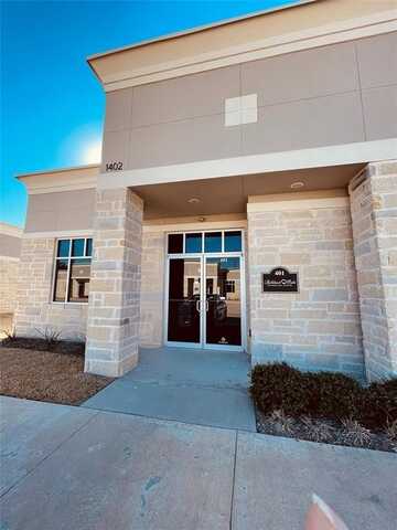 1402 Custer Road, McKinney, TX 75070