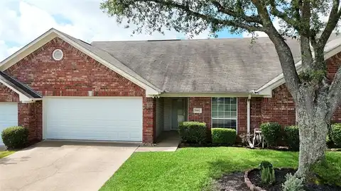 5401 Hollytree Drive, Tyler, TX 75703