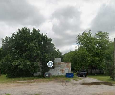 408 N Parkway Drive, Alvarado, TX 76009