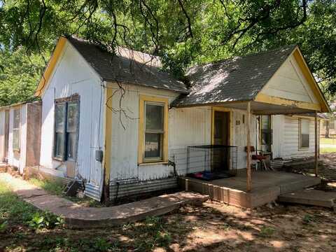 432 N Johnson Street, De Leon, TX 76444