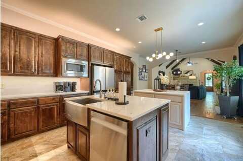 221 Post View Drive, Aledo, TX 76008