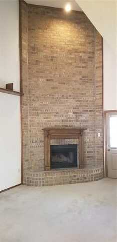 27 Morrow Drive, Bedford, TX 76021