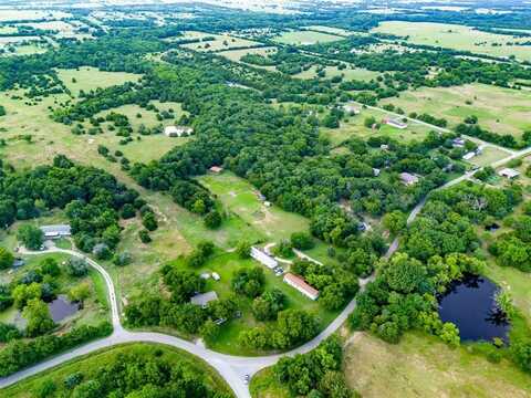 3778 County Road 1103, Celeste, TX 75423