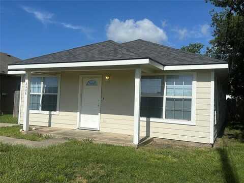 2006 Morgan Street, Greenville, TX 75401