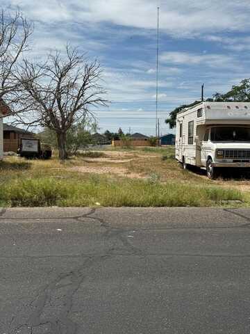 904 Honeysuckle, Odessa, TX 79758