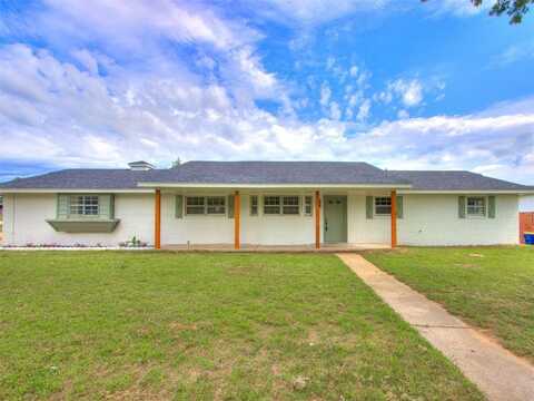 13801 NE 9th Street, Choctaw, OK 73020