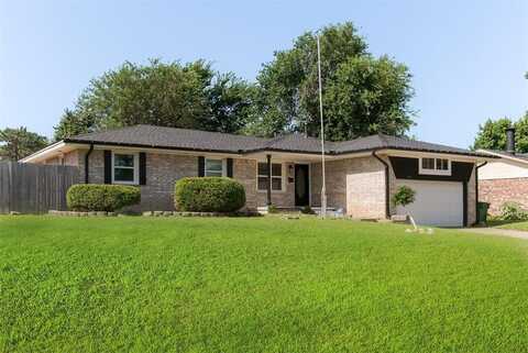 300 Yukon Avenue, Yukon, OK 73099