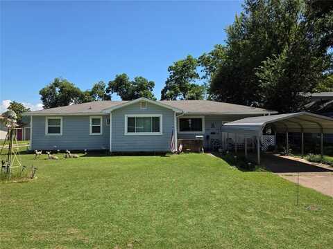 603 E Robert S Kerr Boulevard, Wynnewood, OK 73098