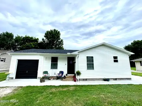 301 Mayo Street, Lamar, MO 64759