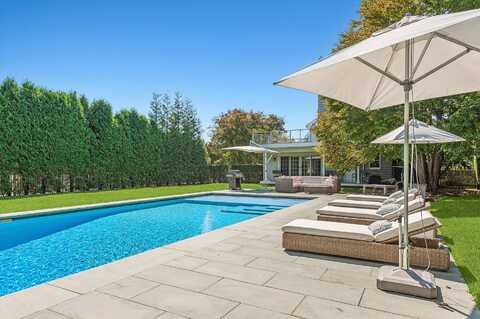 106 Meeting House Lane, Amagansett, NY 11930