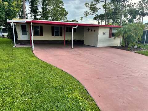 19168 INDIAN WELLS CT., North Fort Myers, FL 33903