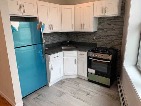 5th Avenue & 84th Street, Brooklyn, NY 11228