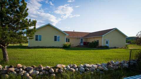 65 Indian Rings Rd, Big Timber, MT 59011