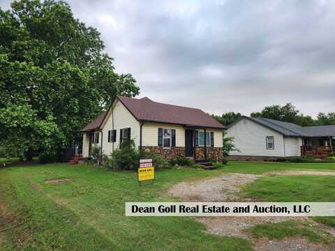415 Choctaw, Dacoma, OK 73731