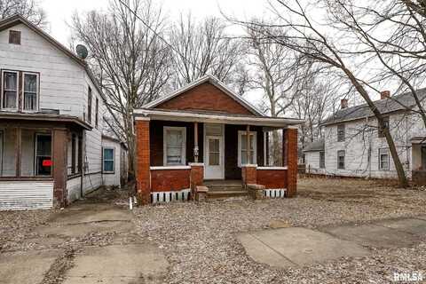 1710 NE MADISON Avenue, Peoria, IL 61603