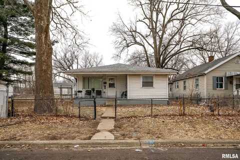 1831 S KNEER Avenue, Peoria, IL 61605