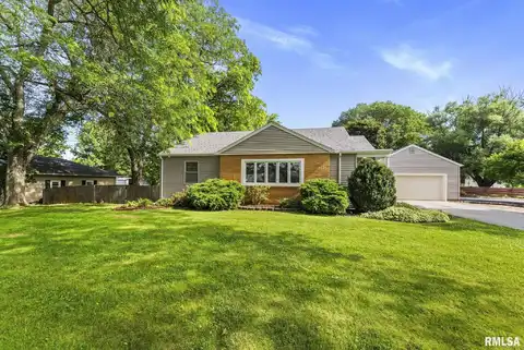 303 SW 12TH Street, Aledo, IL 61231