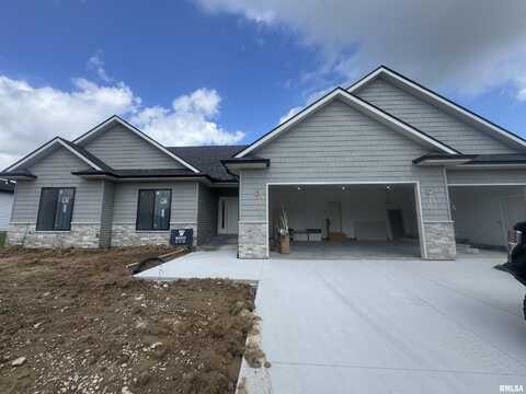 313 LINDA Lane, Riverdale, IA 52722