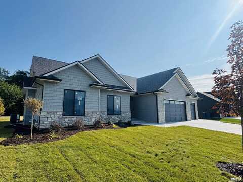 313 LINDA Lane, Riverdale, IA 52722