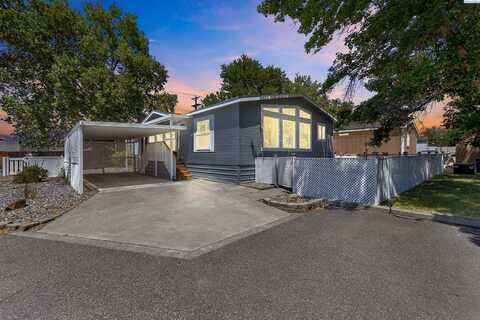 2021 Mahan Ave, Richland, WA 99354