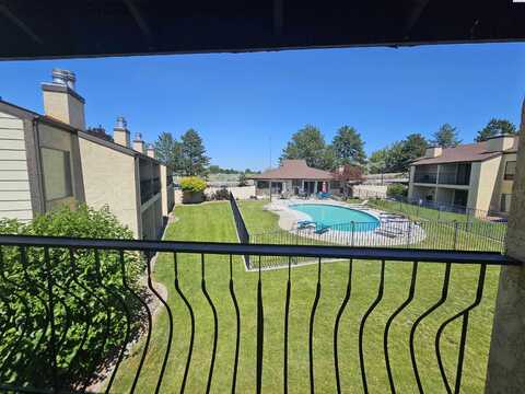 303 Gage Blvd, Richland, WA 99352