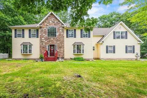 210 Swartsburo Drive, Tamiment, PA 18371