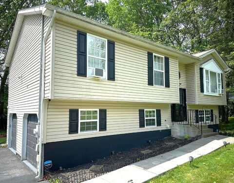 179 El Do Lake Drive, Kunkletown, PA 18058