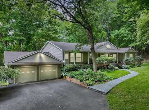 4018 Manor Drive, Stroudsburg, PA 18360