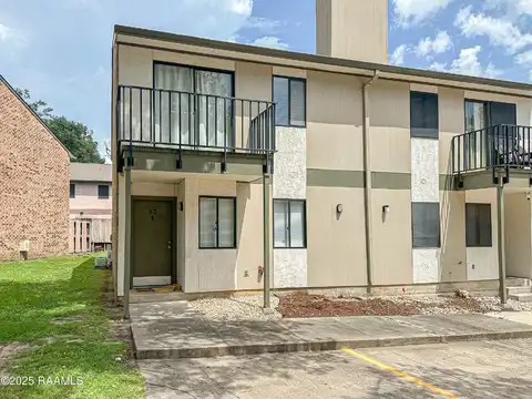 3500 E Simcoe Street, Lafayette, LA 70501