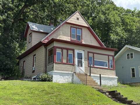 140 Elm, SAVANNA, IL 61074