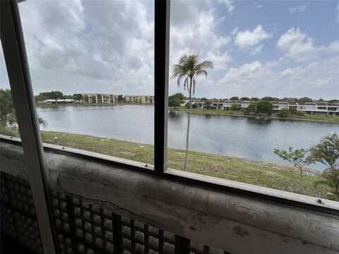 3301 Spanish Moss Ter, Lauderhill, FL 33319