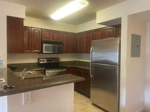 7630 Westwood Dr, Tamarac, FL 33321