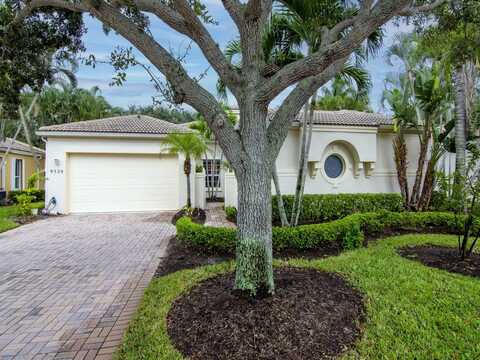 9520 E Maiden Court, Vero Beach, FL 32963