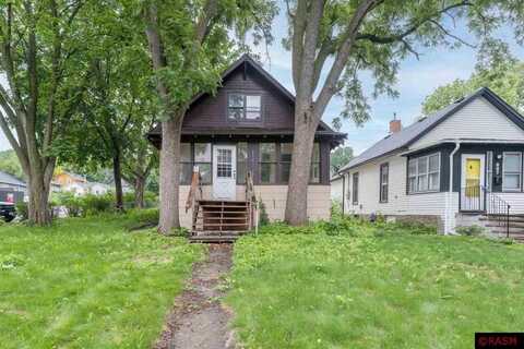 817 N 5th Street, Mankato, MN 56001