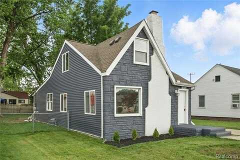 19832 Stafford Street, Clinton Township, MI 48035